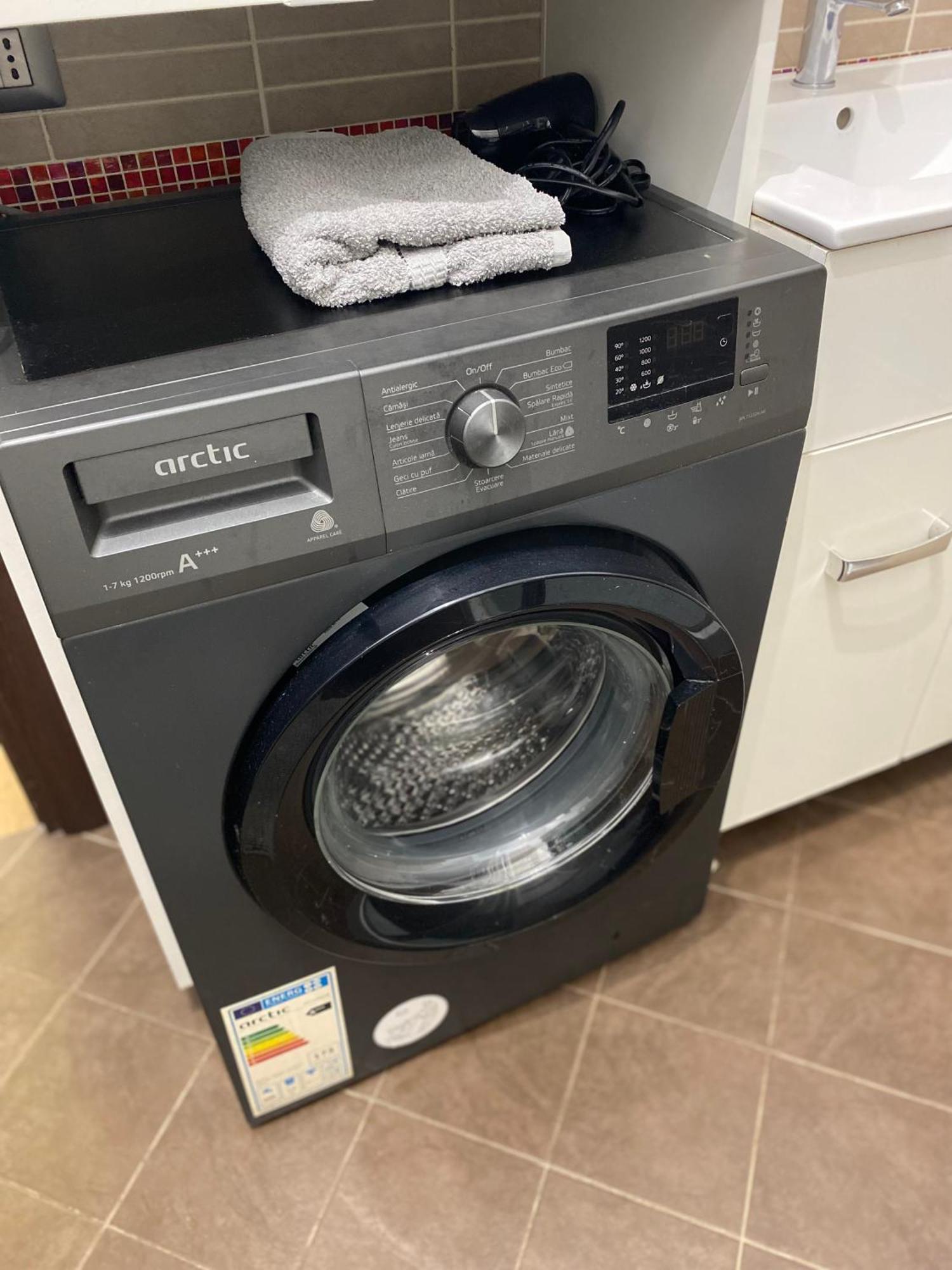 Royal Suite Unirii-2 Bdr Apartment بوخارست المظهر الخارجي الصورة