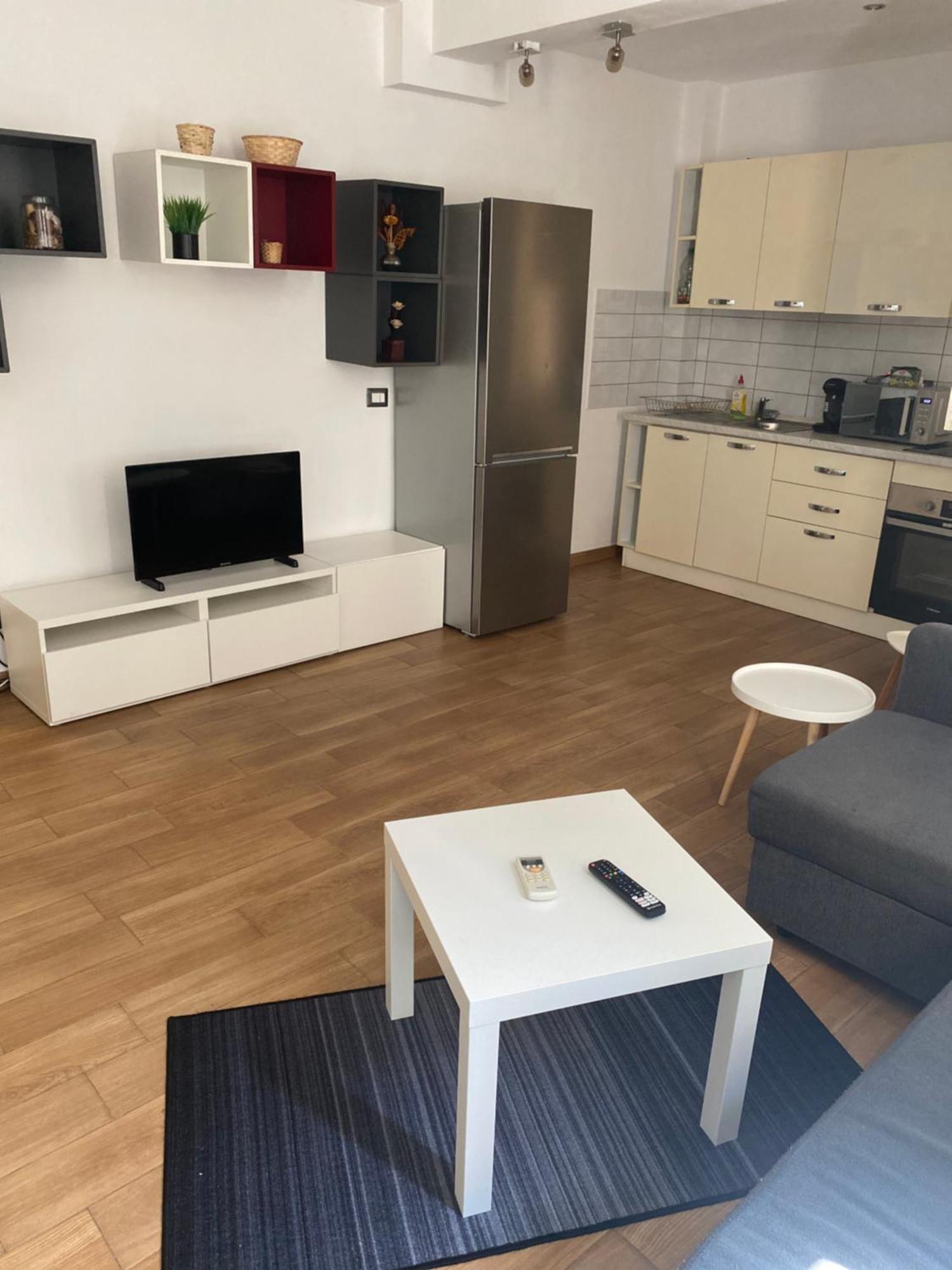 Royal Suite Unirii-2 Bdr Apartment بوخارست المظهر الخارجي الصورة