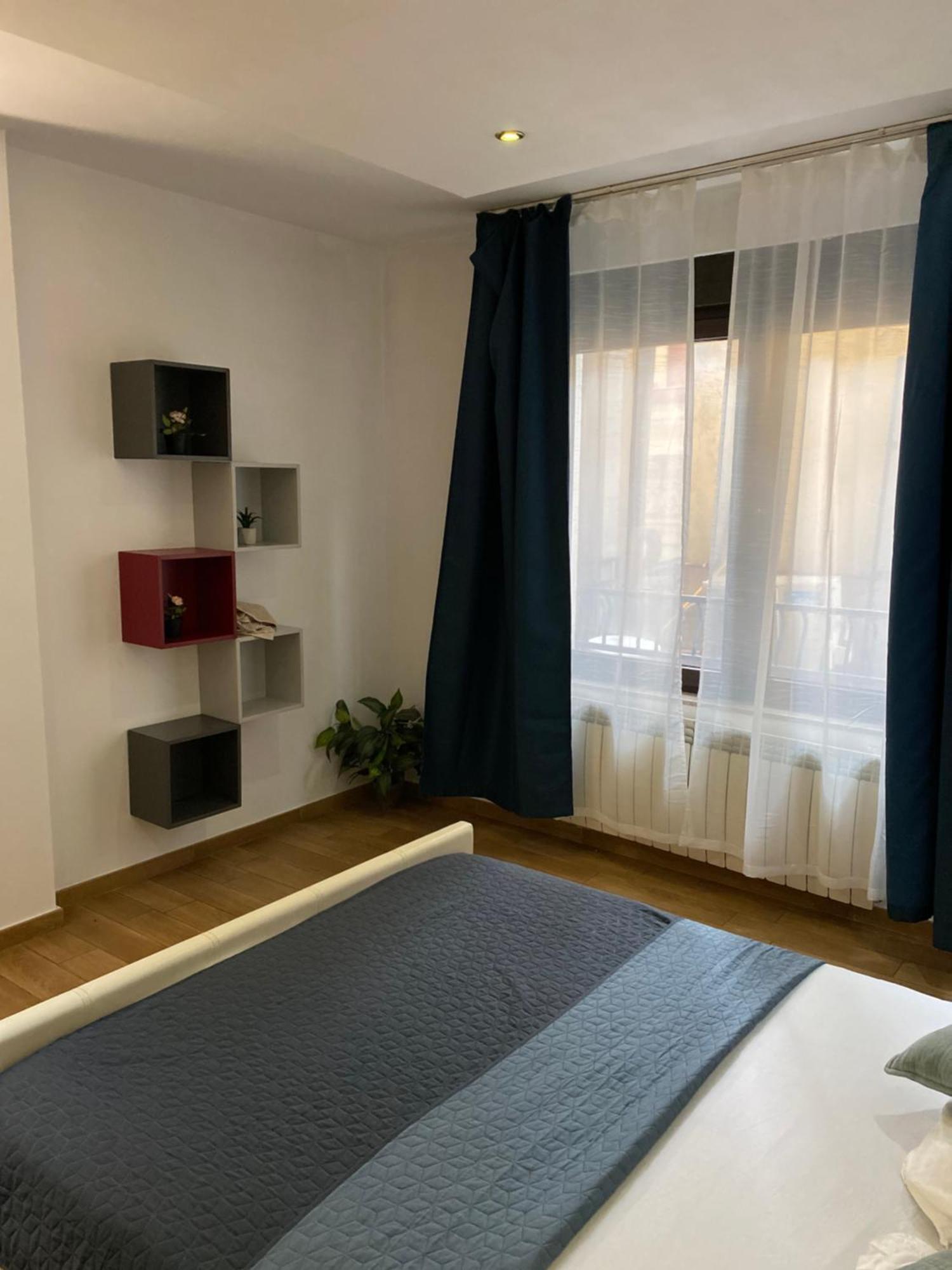 Royal Suite Unirii-2 Bdr Apartment بوخارست المظهر الخارجي الصورة
